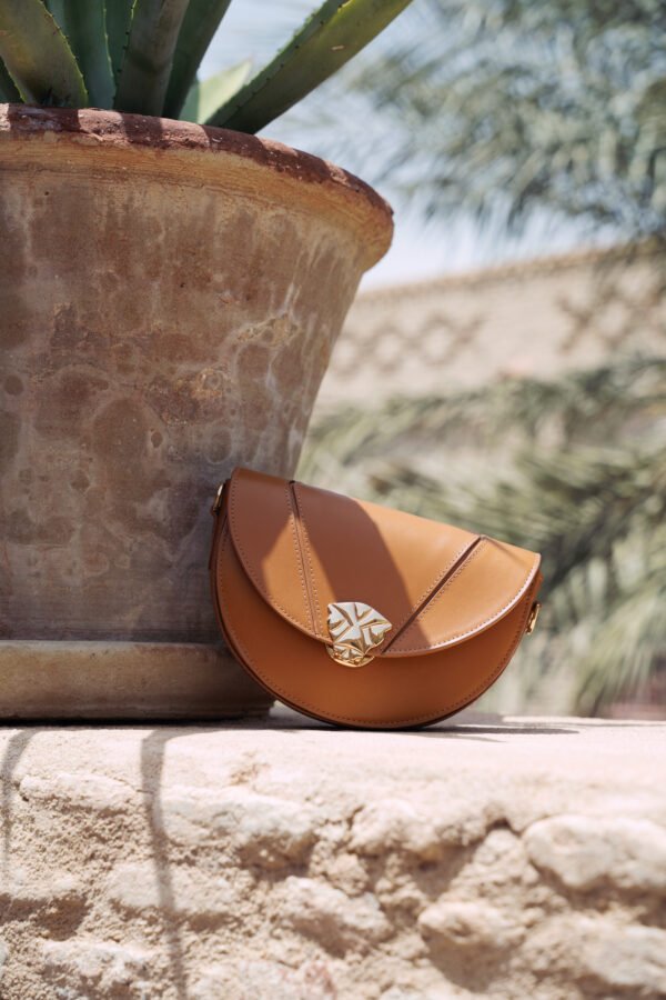 Ayur Crossbag in Cognac - Image 5